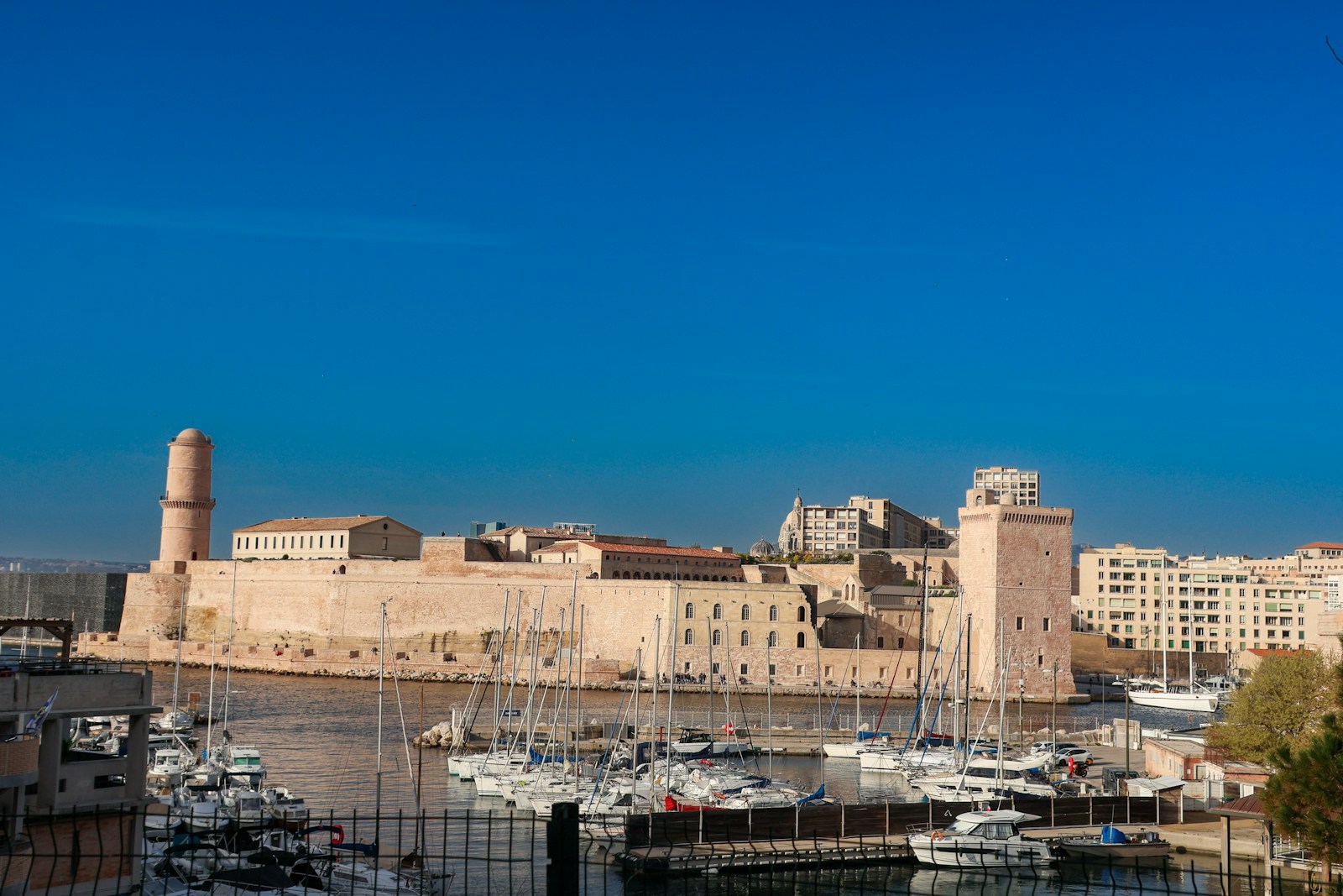 rade de marseille